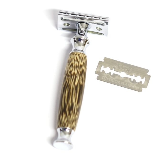 Säkerhetsrakhyvel med rakblad. Säkerhetsrakhyvel i ekologisk bambu Bambaw Säkerhetsrakhyvel med rakblad. Säkerhetsrakhyvel i ekologisk bambu Bambaw